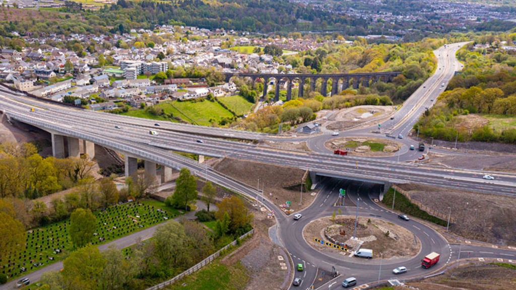 A highway with many cars.