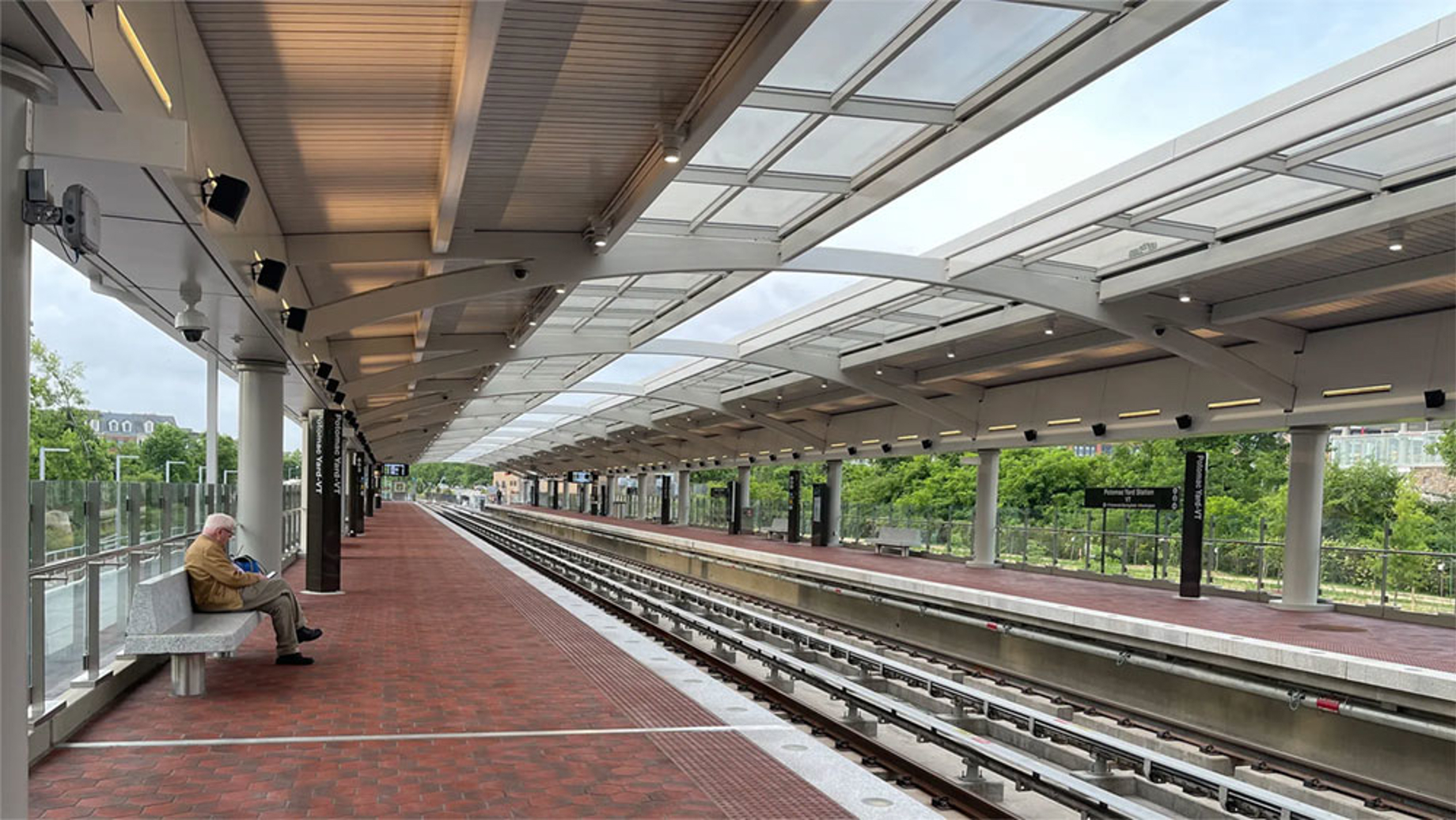 Potomac Yard Metrorail station