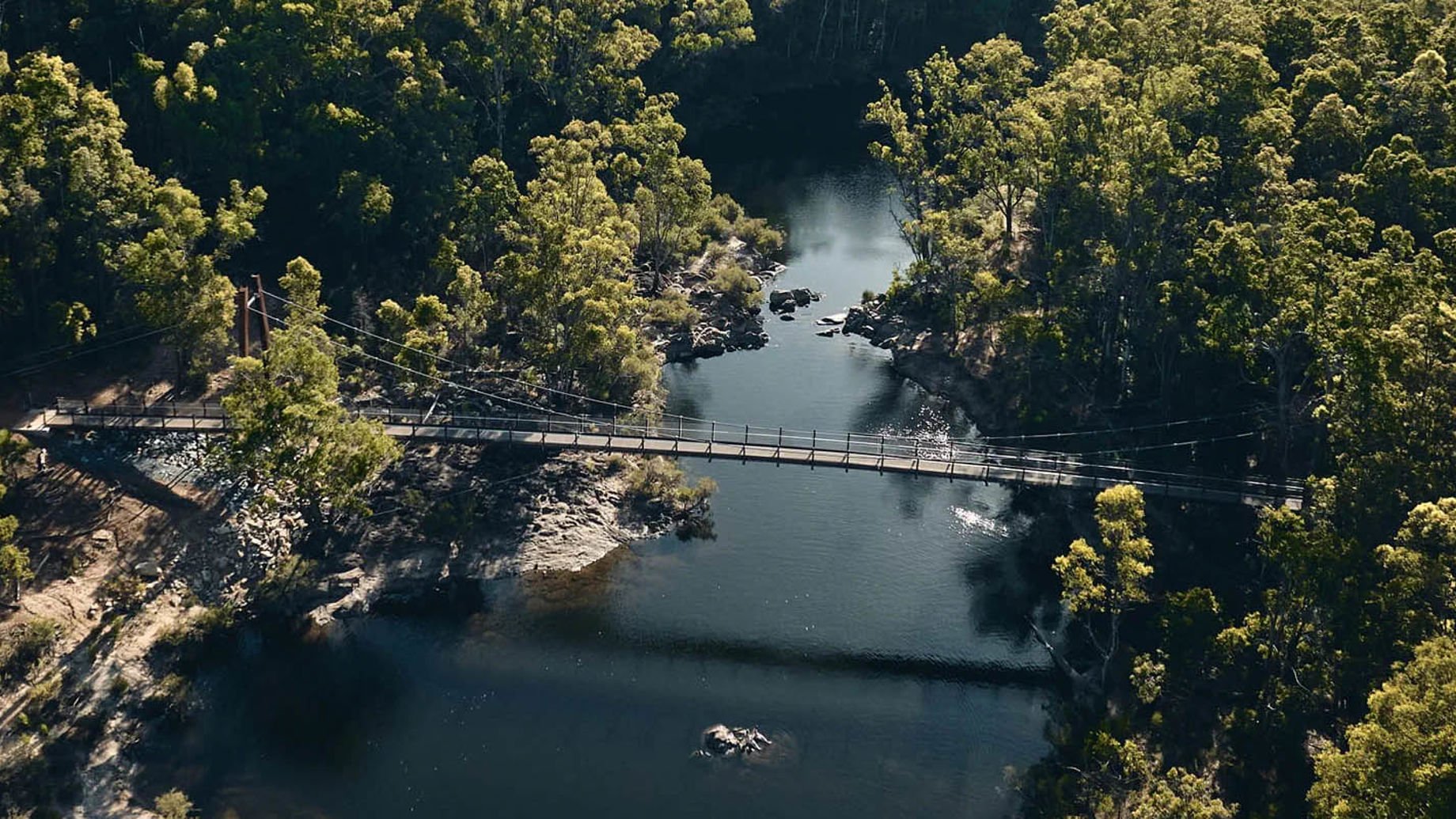 Dwaarlindjirraap pedestrian bridge. Credit: Peter Bennetts