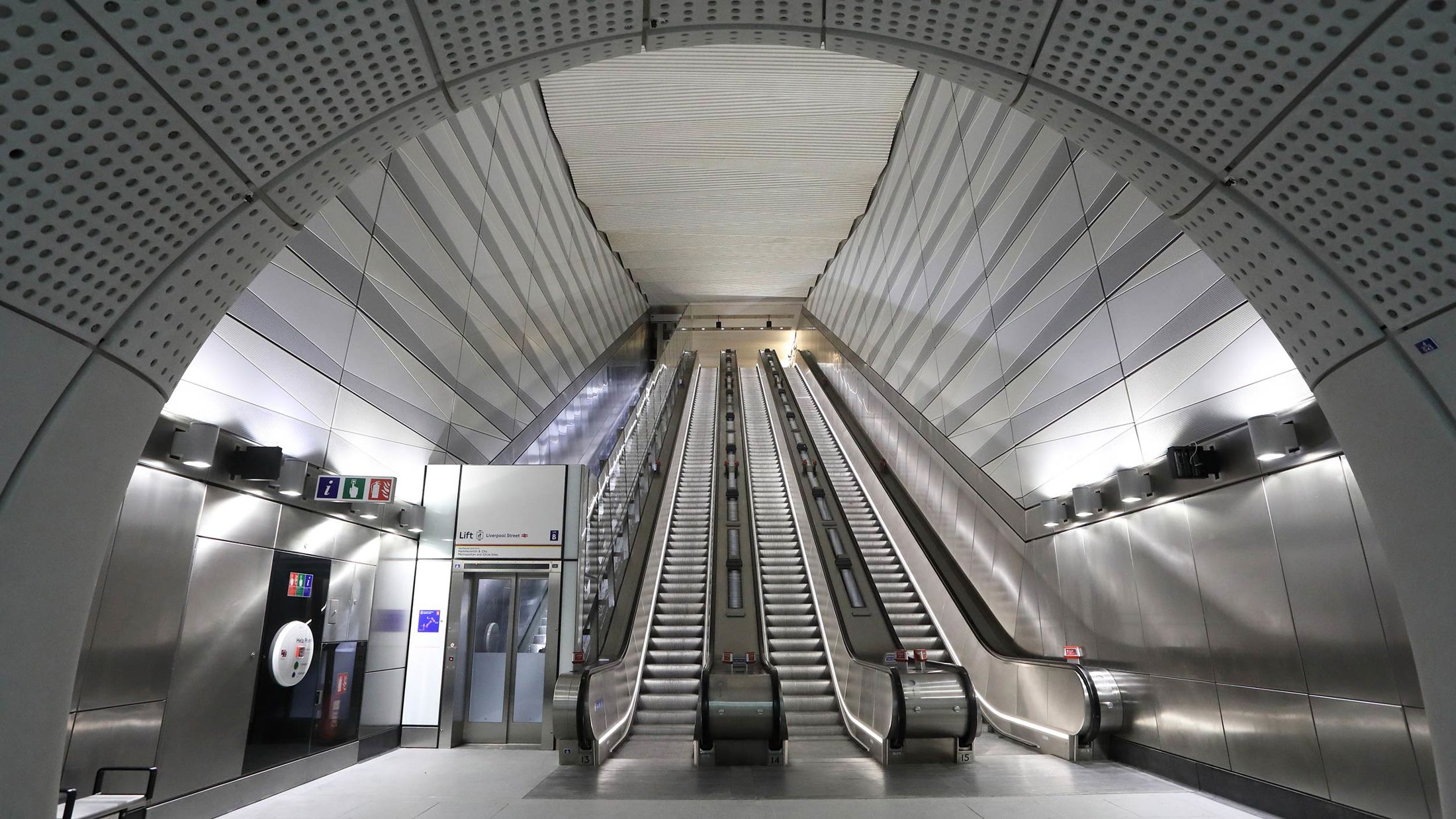 Escalators at Liverpool St station