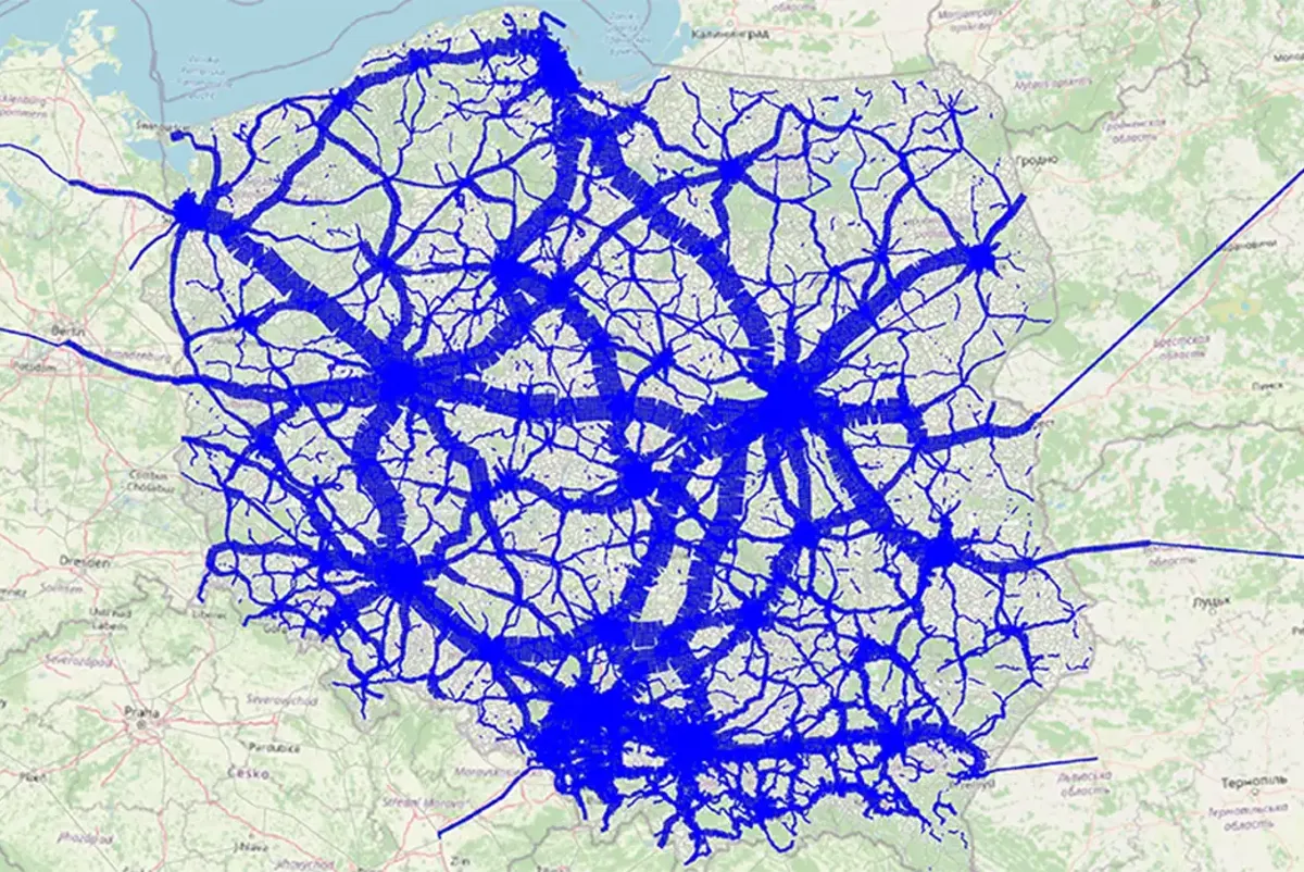 24 hour train and bus flow through Poland