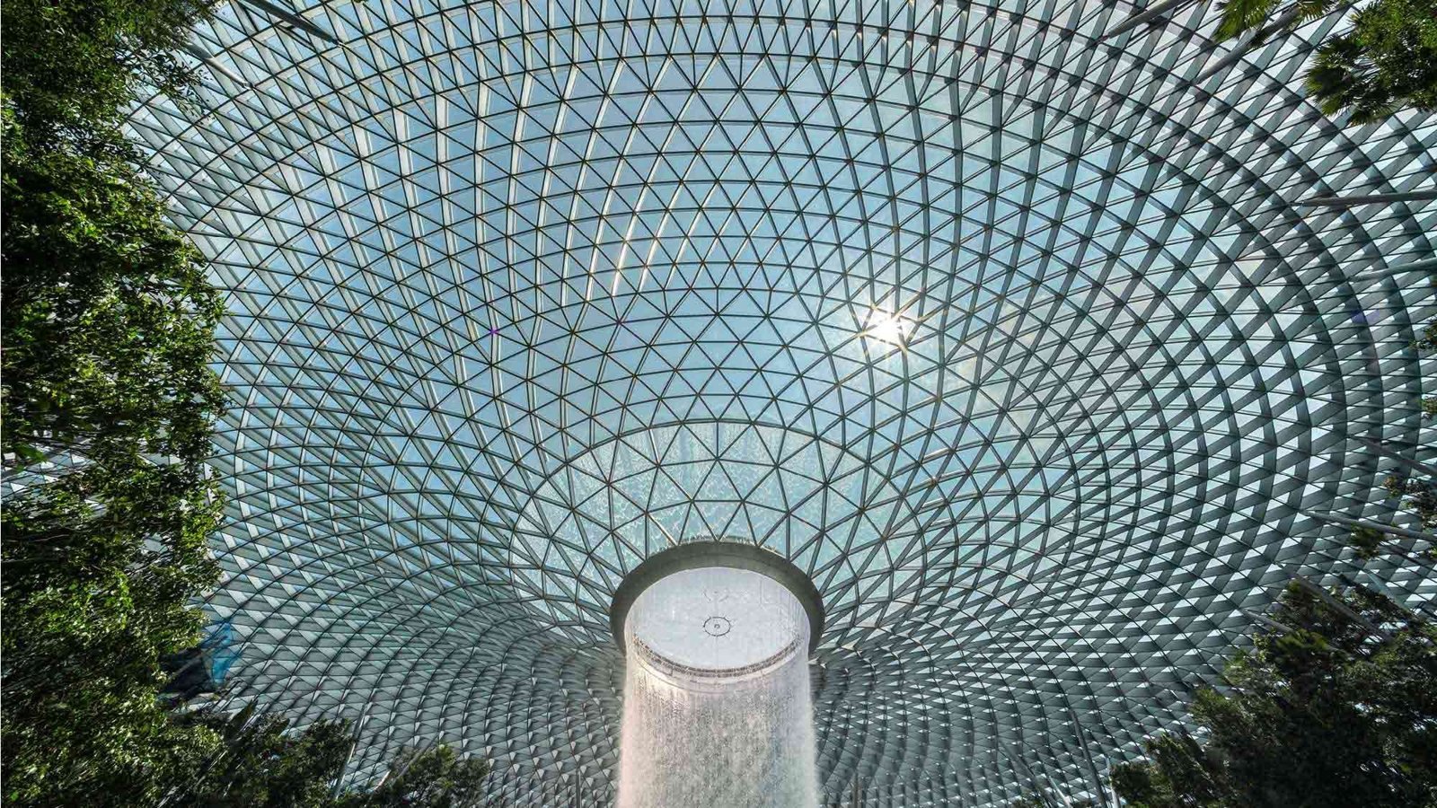 Roof of Jewel Changi showing its distinctive facade