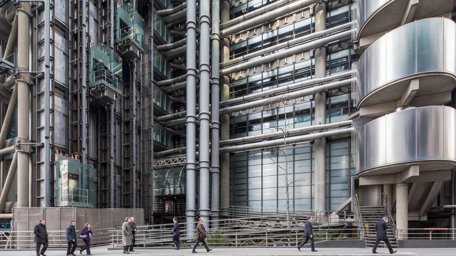External view of the Lloyds of London building
