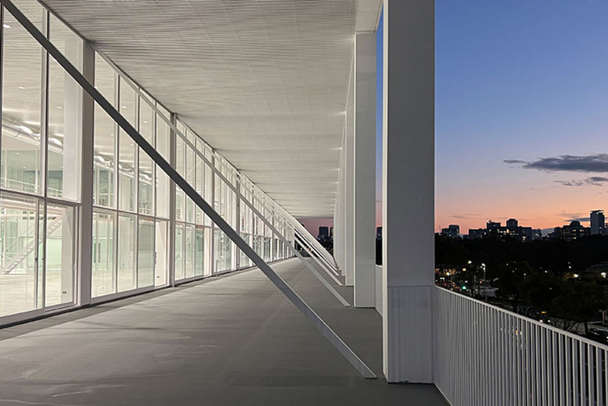 The outdoor terrace on the fourth floor can be used as an open studio.