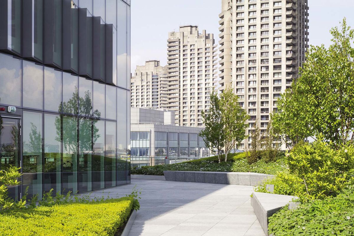 Roof garden at Ropemaker place