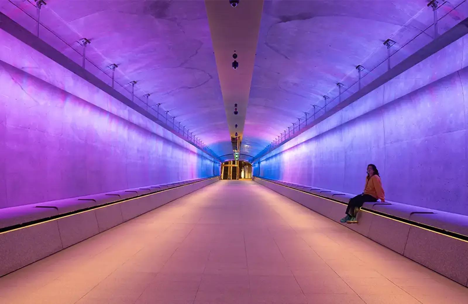 A pedestrian walkway within Sydney Metro Martin Place station